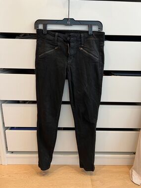 Joe's Jeans Black Skinny Jeans with Zip Pocket Detail